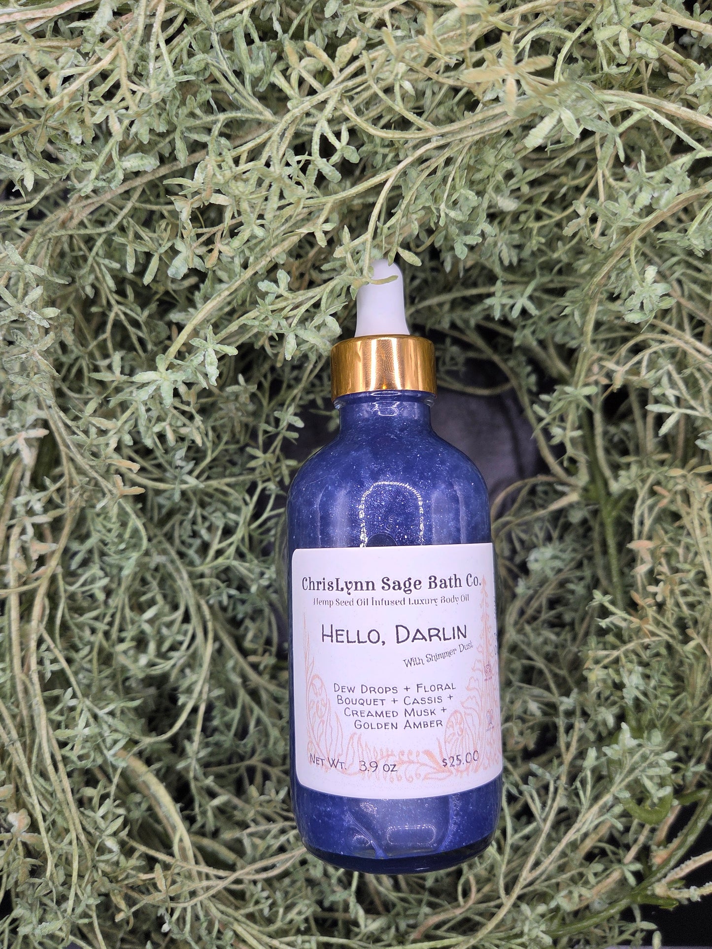 Hello, Darlin Shimmer Body Oil - Dew Drops + Floral Bouquet + Cassis + Creamed Musk + Golden Amber