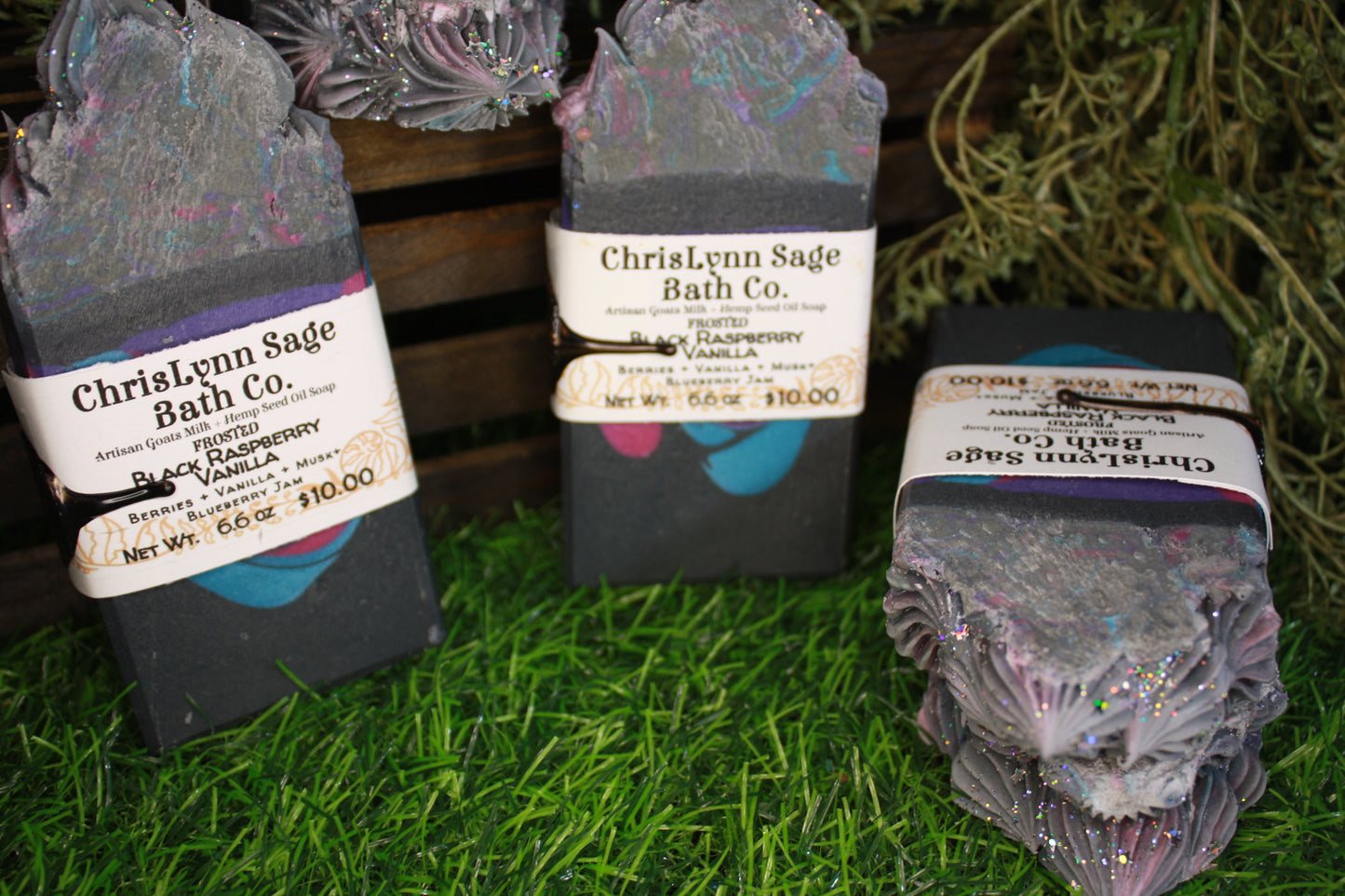 Black Raspberry Vanilla *FROSTED BAR* - Berries + Vanilla + Musk+ Blueberry Jam