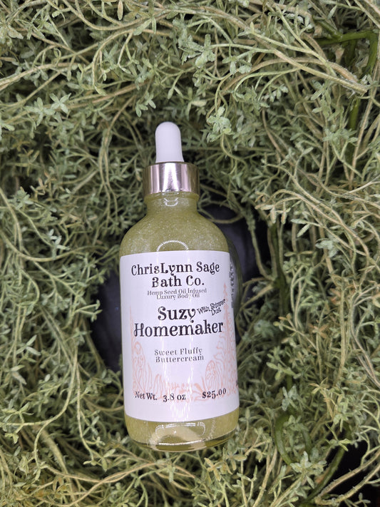 Suzy Homemaker Shimmer Body Oil - Sweet Fluffy Buttercream