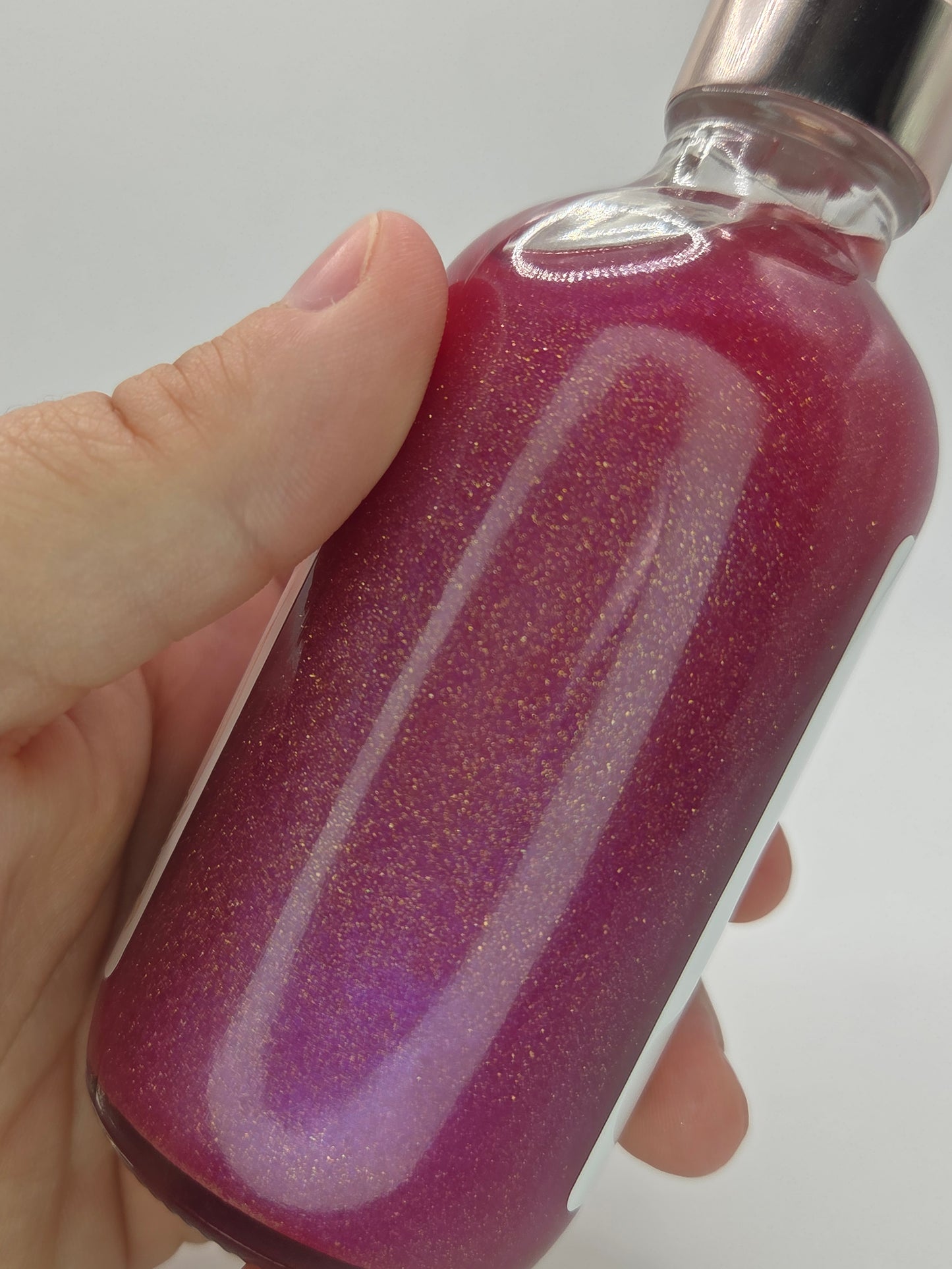Brazen Hussy Shimmer Body Oil - Ripe Raspberry + Dark Chocolate + Vanilla + Musk