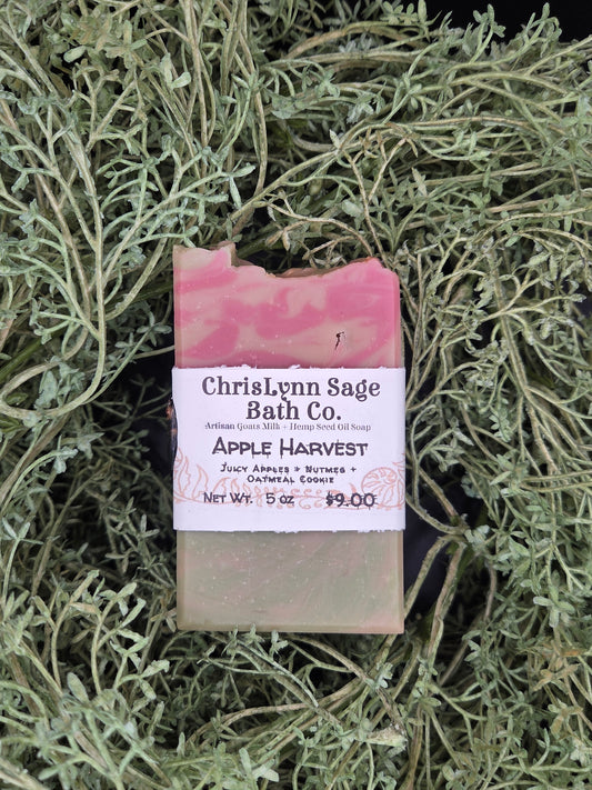 Apple Harvest SOAP BAR - Juicy Apples + Nutmeg + Oatmeal Cookie
