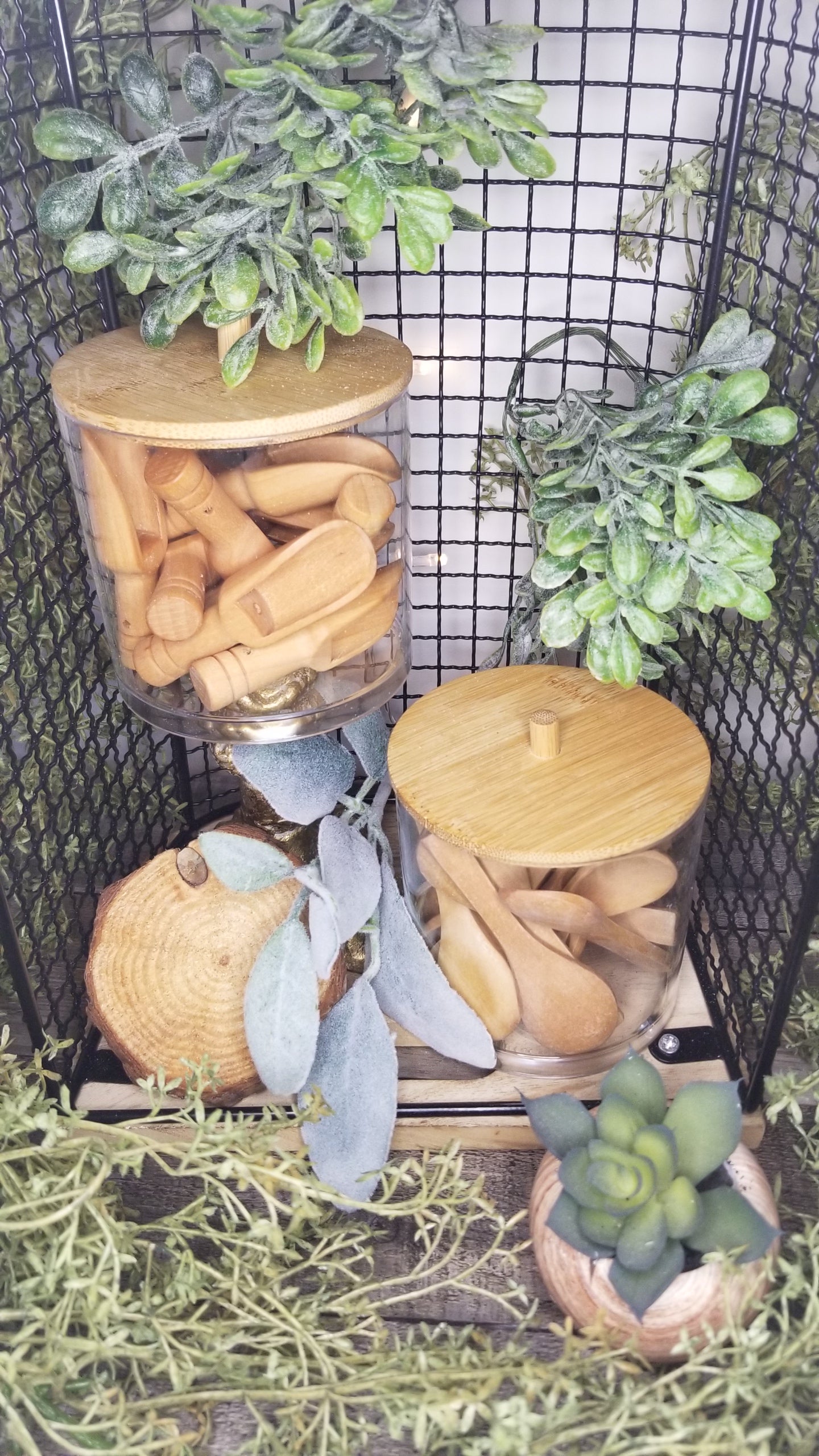 4-Inch Wooden Scoops - Set Of 4 For Sensory Bins, Candy, Bath Salts, Wedding Favors